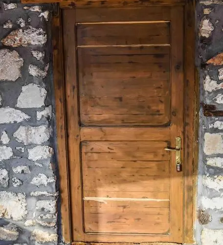 Traditional Stone * Agios Ioannis (Corinthia)